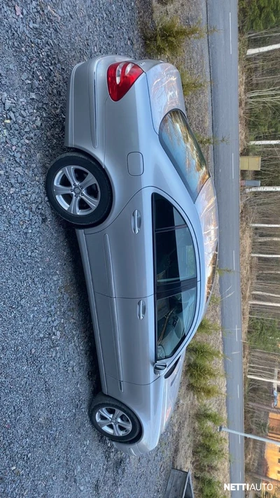 Mercedes-Benz E 2005, kuva 3/11