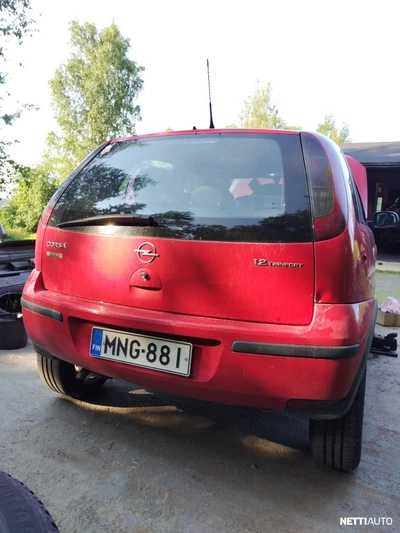 Opel Corsa Twinport 2005, kuva 3/11
