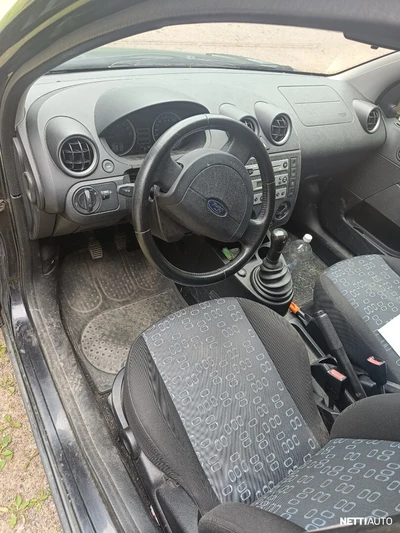 Ford Fiesta 1.3 ketjukone 2004, photo 5/6