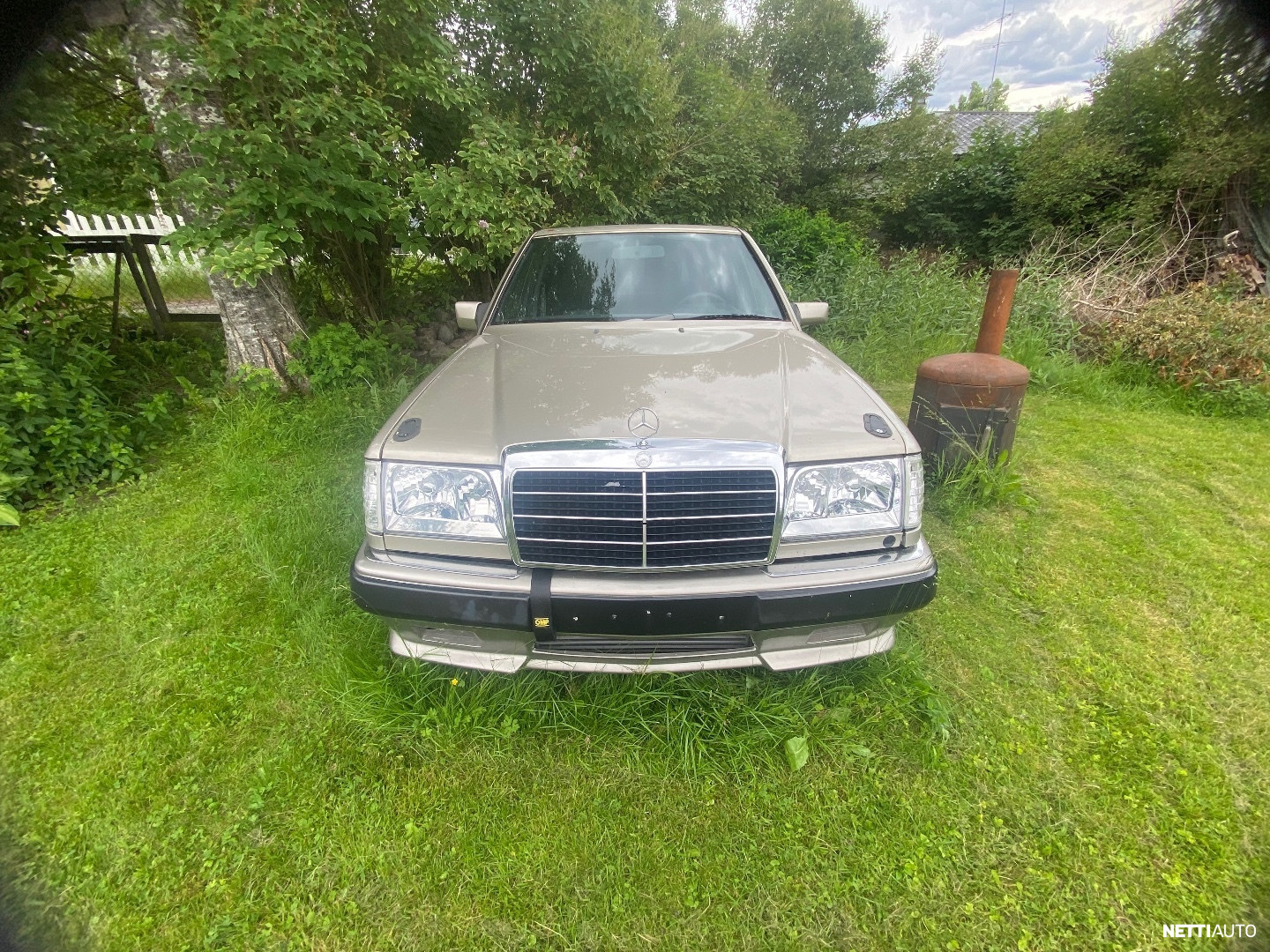 Mercedes-Benz 200