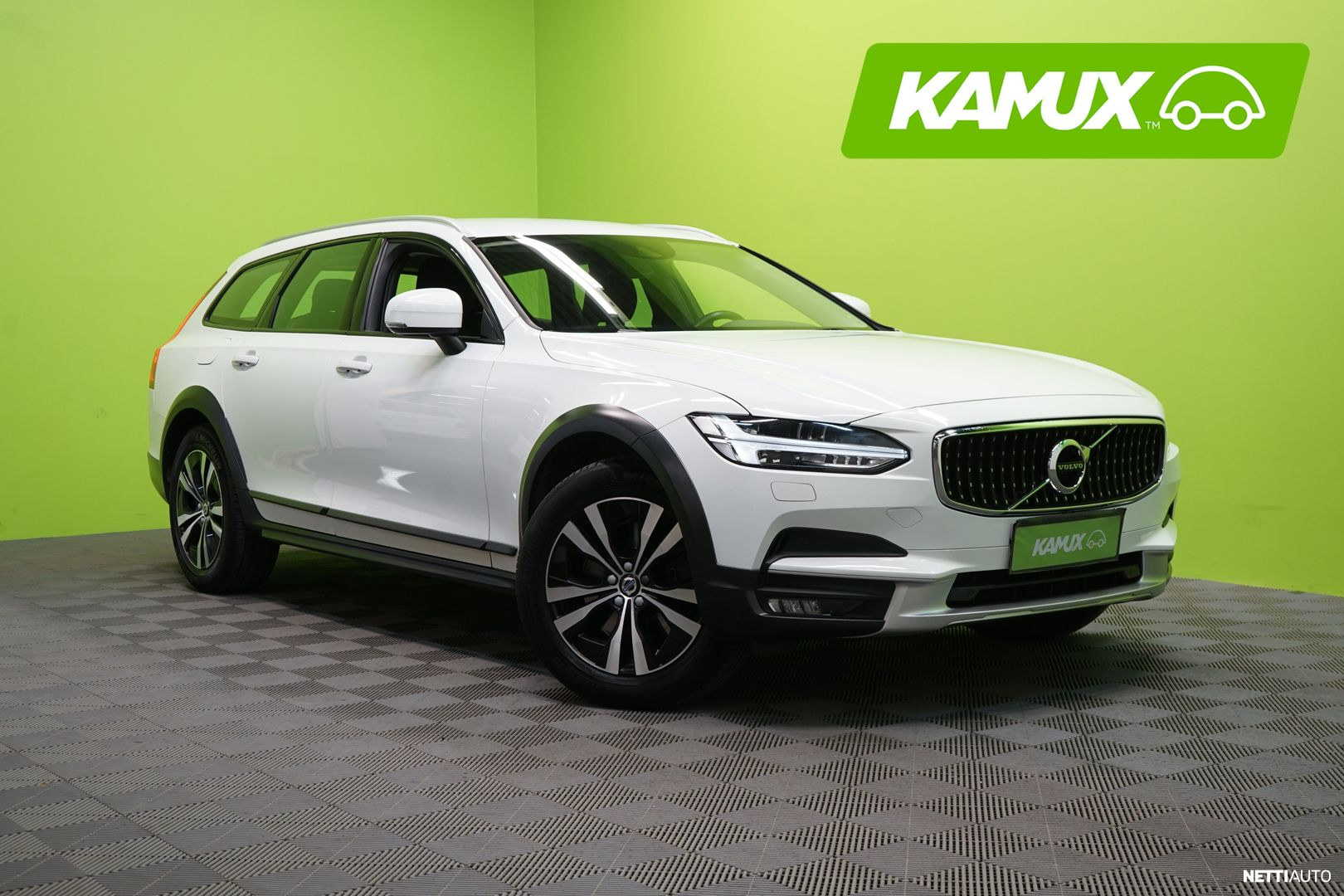 Volvo V90 Cross Country