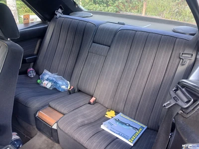 Mercedes-Benz E 1988, kuva 4/7