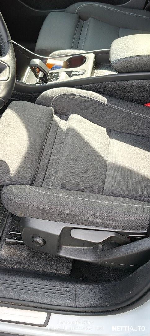 Volvo XC40 2022, photo 2/16