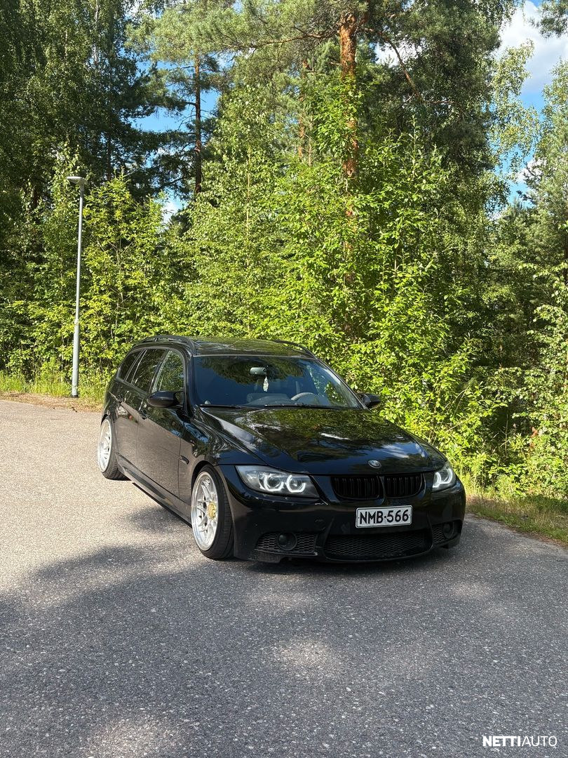 BMW 335