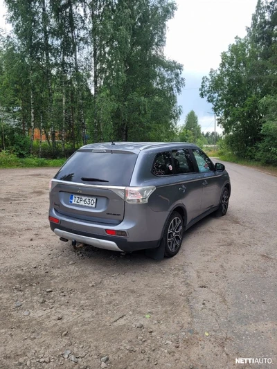Mitsubishi Outlander 2015, photo 5/16