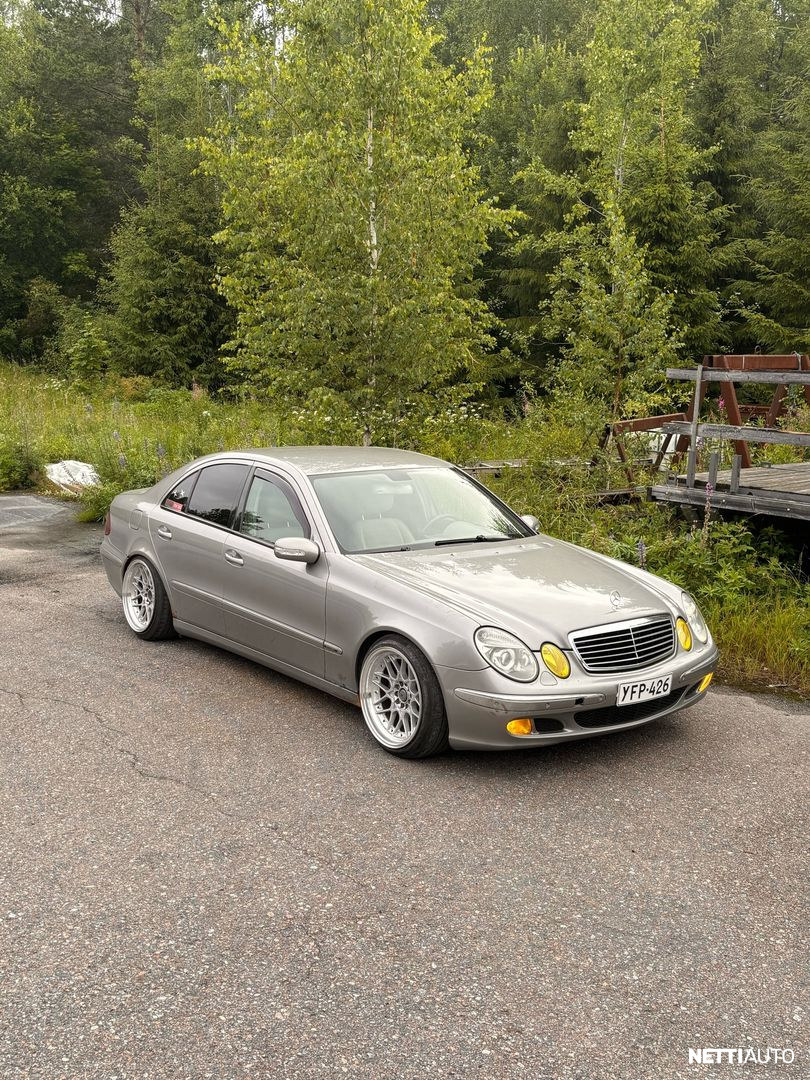 Mercedes-Benz E
