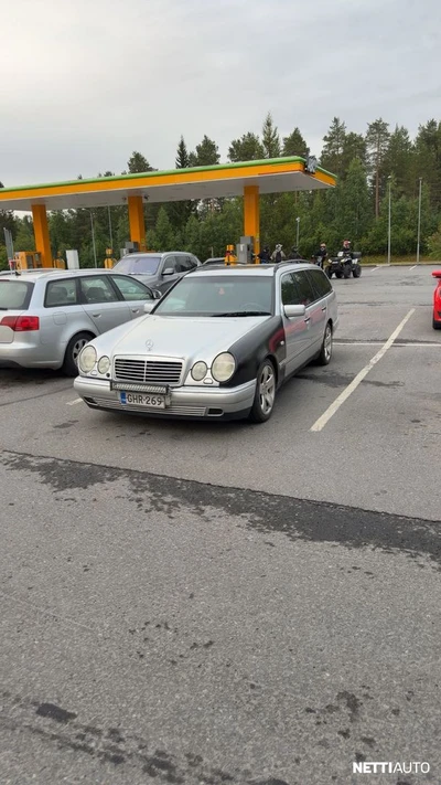 Mercedes-Benz E 1997, kuva 7/8
