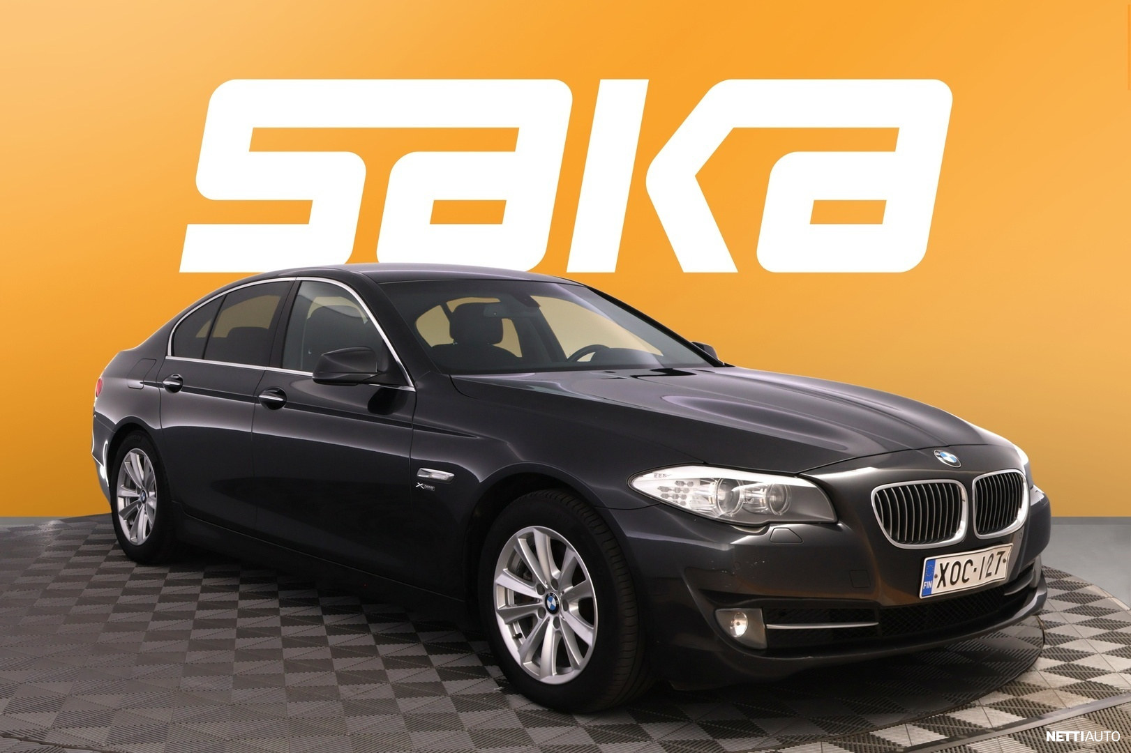 BMW 525