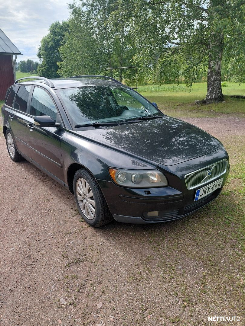 Volvo V50