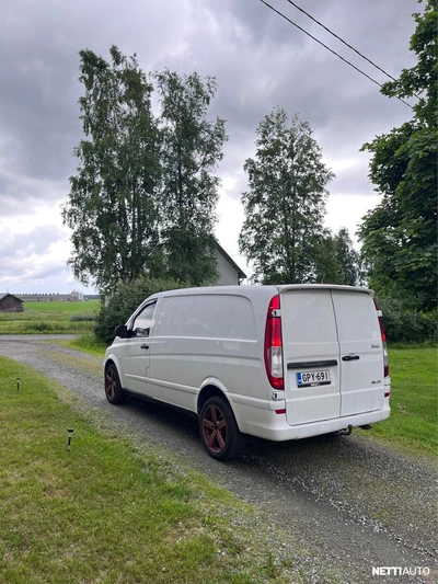 Mercedes-Benz Vito 2011, photo 2/9