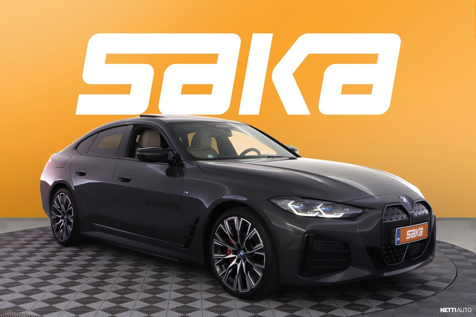 BMW i4 M50