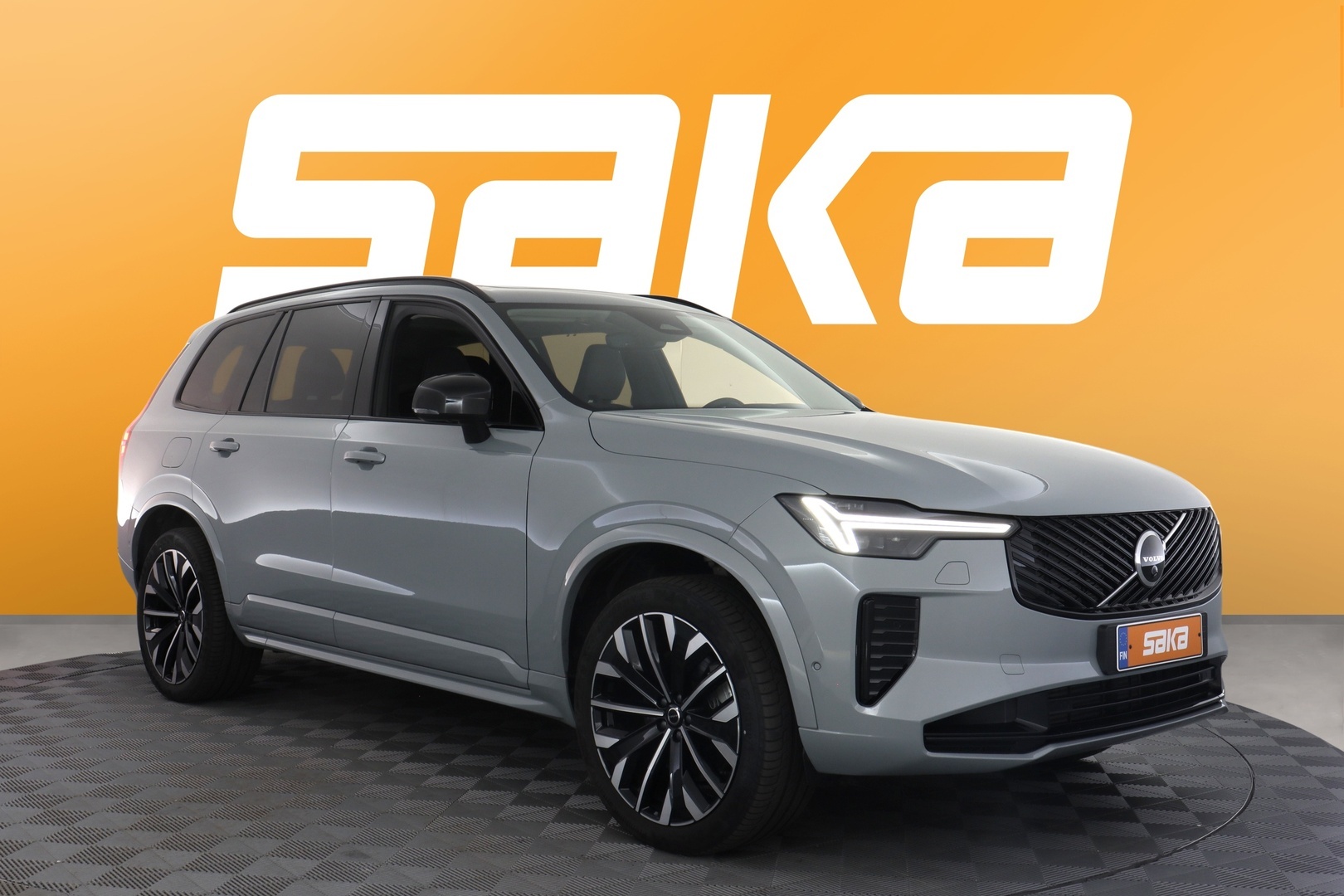 Volvo XC90 T8 AWD Long Range High Performance Ultra Dark 7P