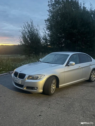 BMW 318 A E90 Sedan Business 2009, photo 6/17