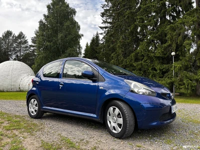 Toyota Aygo + Blue 5d 2007, photo 6/13