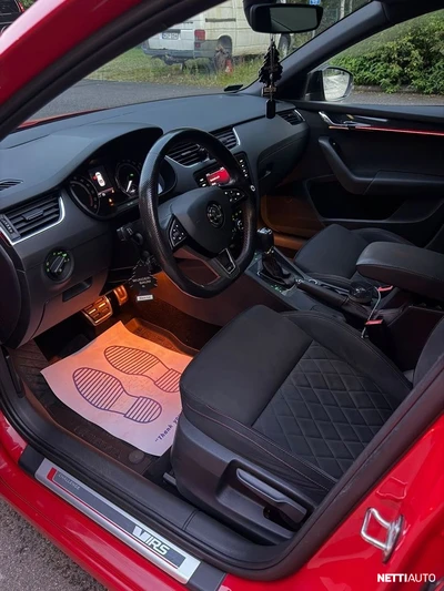 Skoda Octavia 2,0 TDI 184 RS DSG Autom. 2018, kuva 5/11