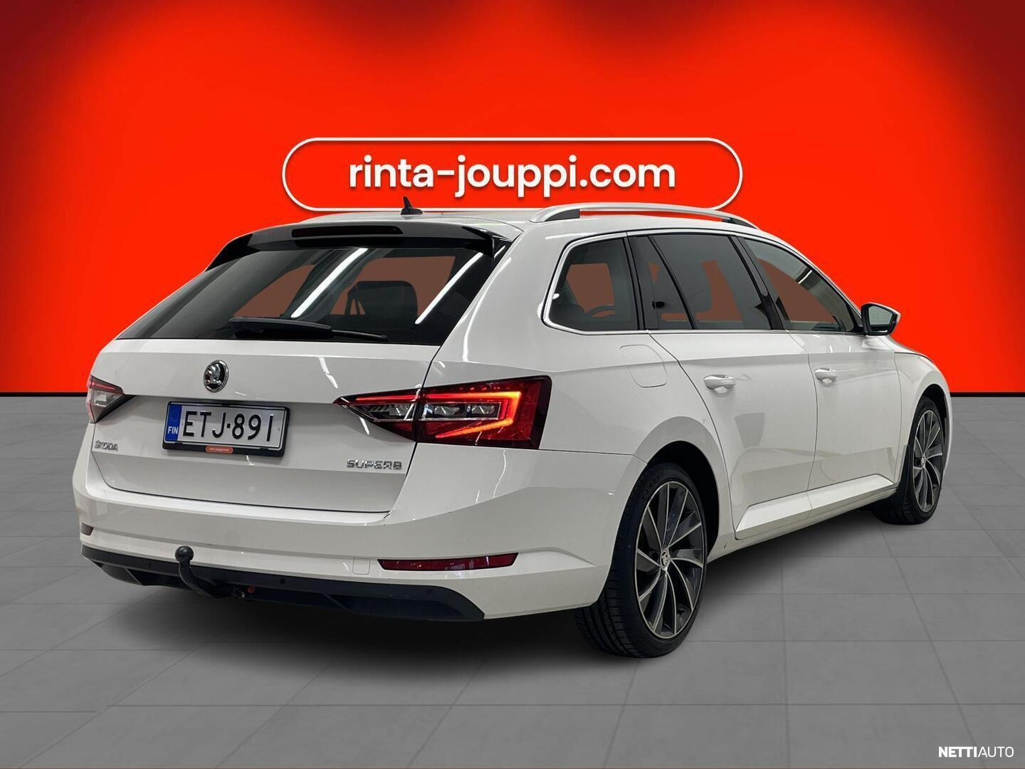 Skoda Superb 2016, kuva 6/30
