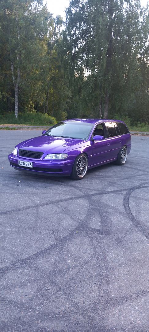 Opel Omega