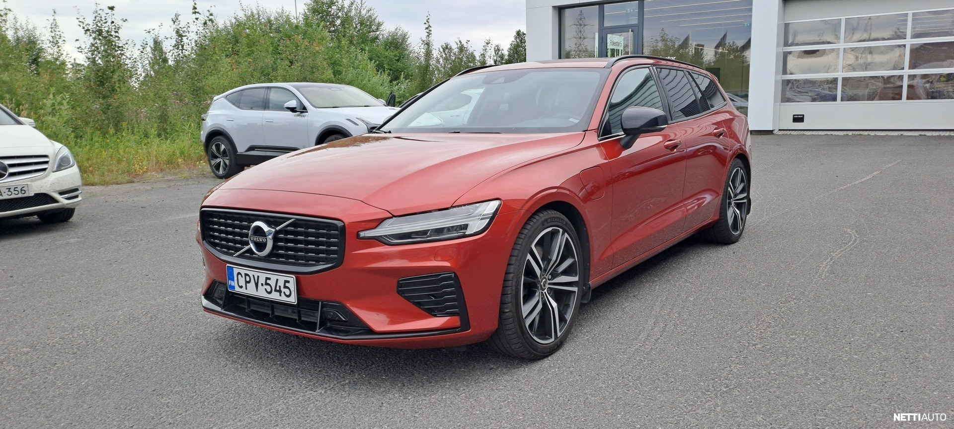 Volvo V60 2022, photo 1/6