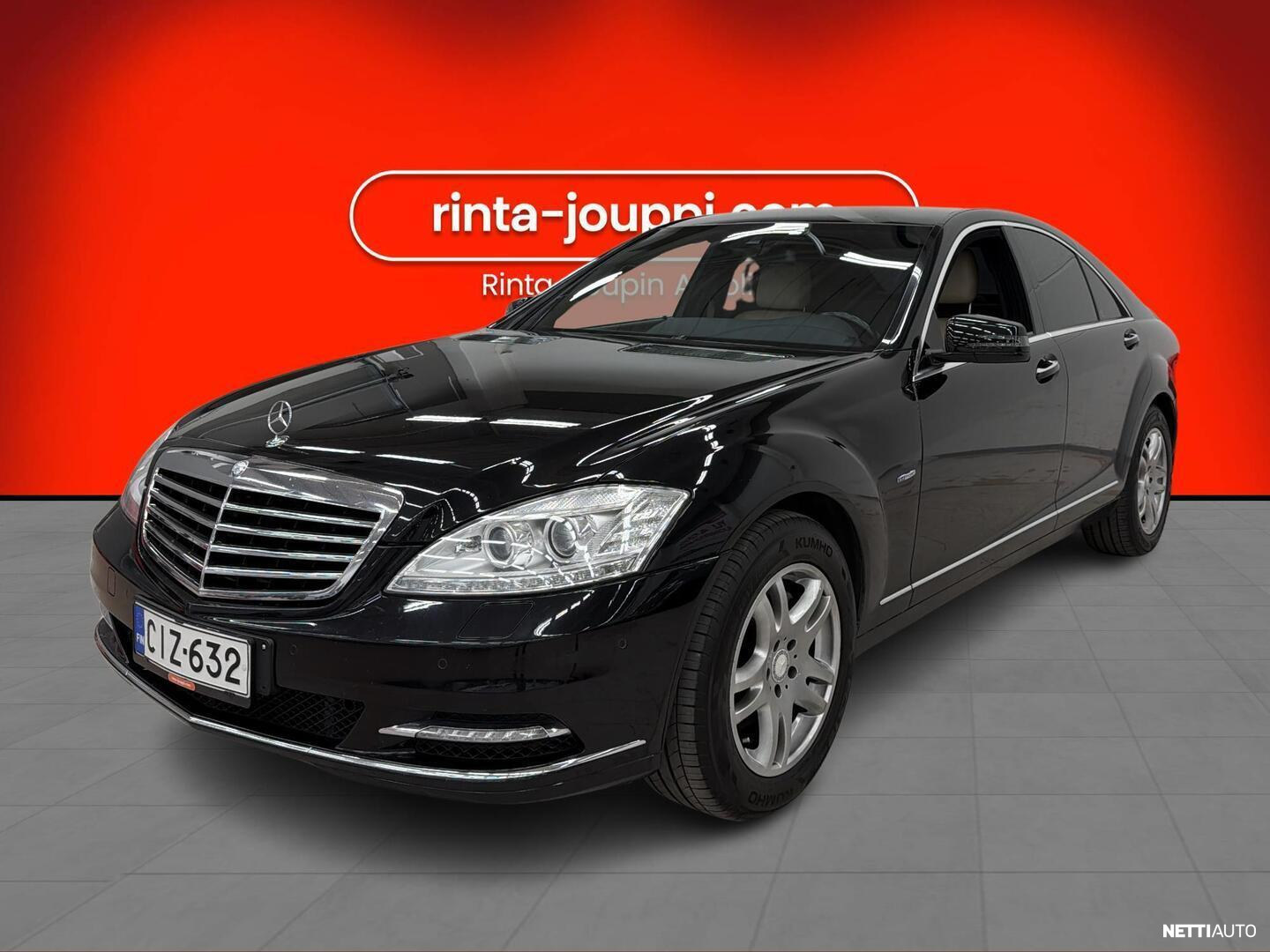 Mercedes-Benz S