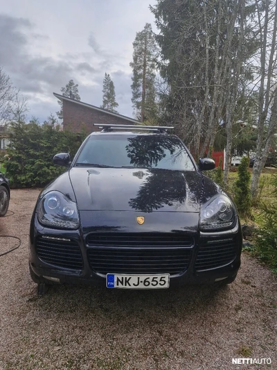 Porsche Cayenne Turbo S 2006, kuva 2/8