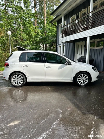 Volkswagen Golf 2011, kuva 2/9