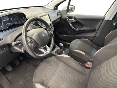 Peugeot 208 Active VTi 82 5-ov 2016, kuva 7/32