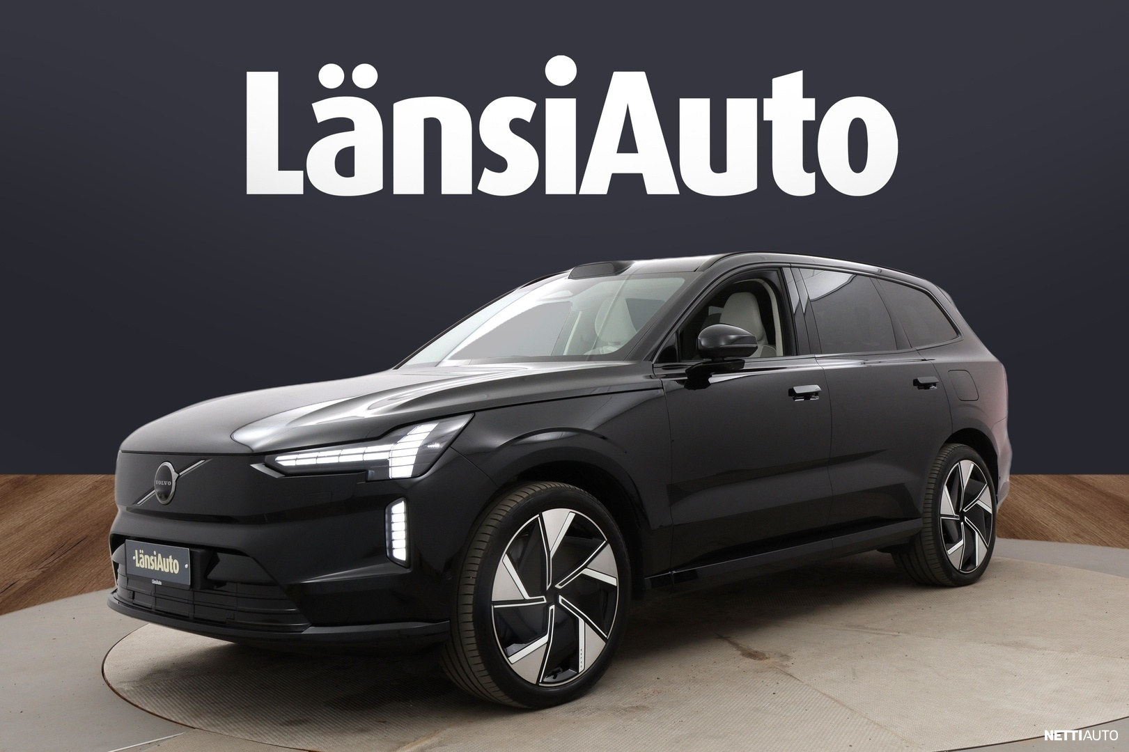 Volvo EX90