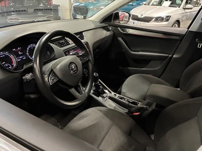 Skoda Octavia 2019, kuva 4/6