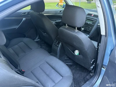 Skoda Octavia 1,9 TDI Elegance 2008, kuva 6/7