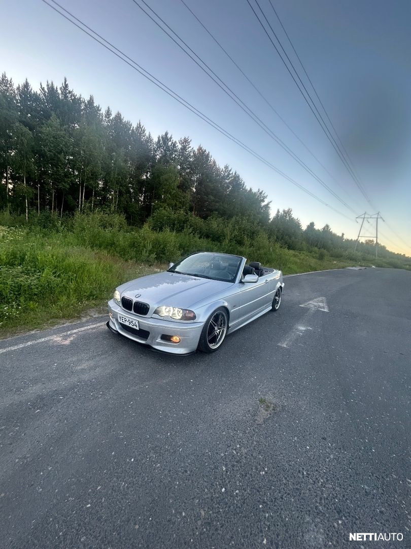 BMW 320 2002, photo 1/9