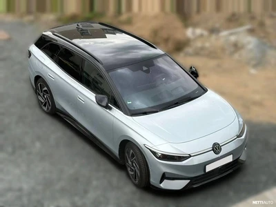 Volkswagen ID.7 2025, photo 2/7