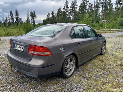 Saab 9-3 2004, kuva 6/7