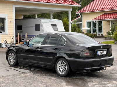 BMW 320 2004, photo 4/10