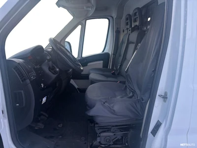 Peugeot Boxer 335 L3H2 HDi 130 FAP 2013, photo 4/8