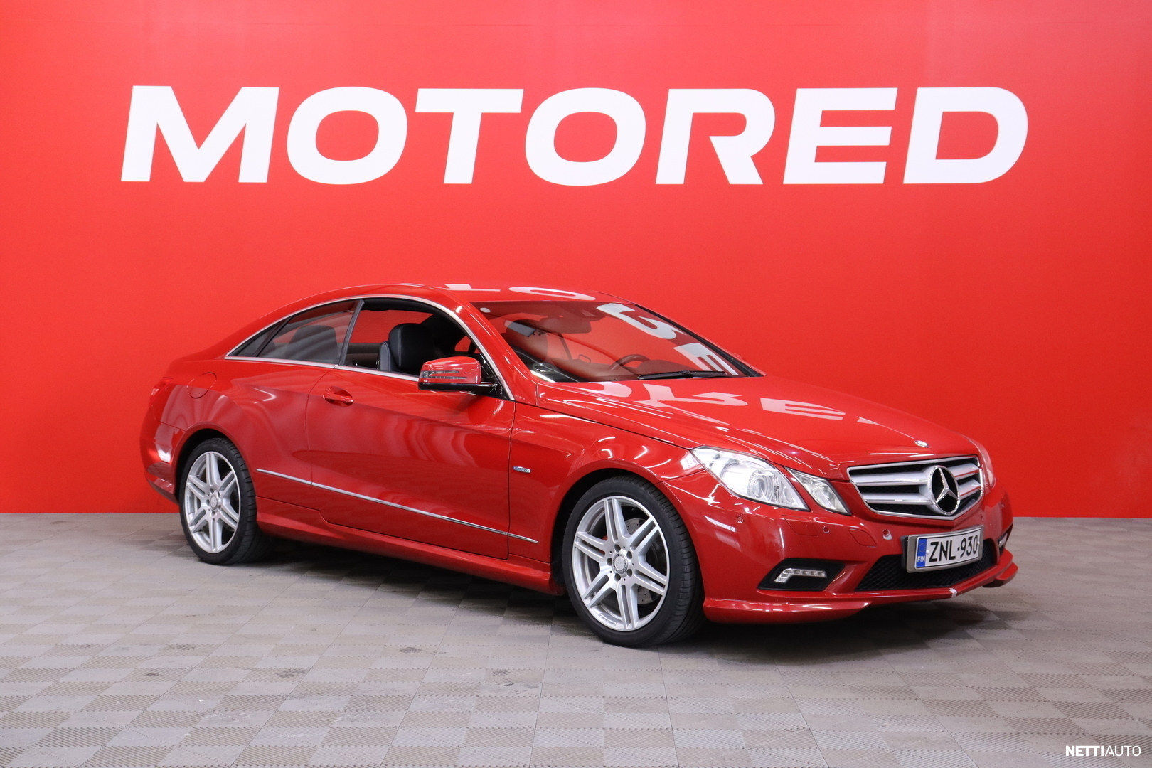 Mercedes-Benz E