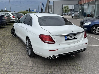 Mercedes-Benz E 200 d A Premium Business 2017, photo 2/10