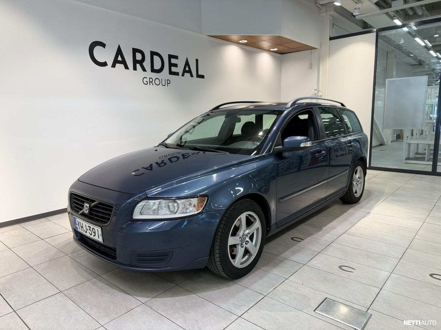 Volvo V50