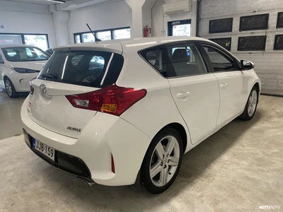 Toyota Auris 2014, kuva 5/21