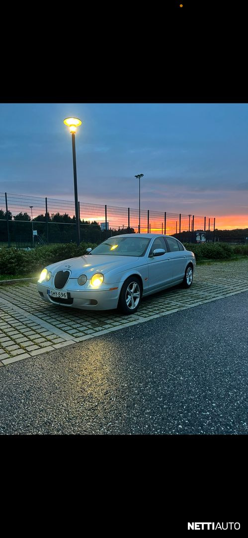 Jaguar S-Type