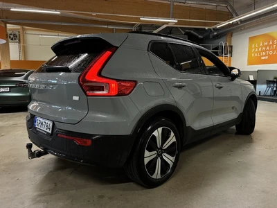 Volvo XC40 T4 TwE Plus Dark 2024, photo 3/22