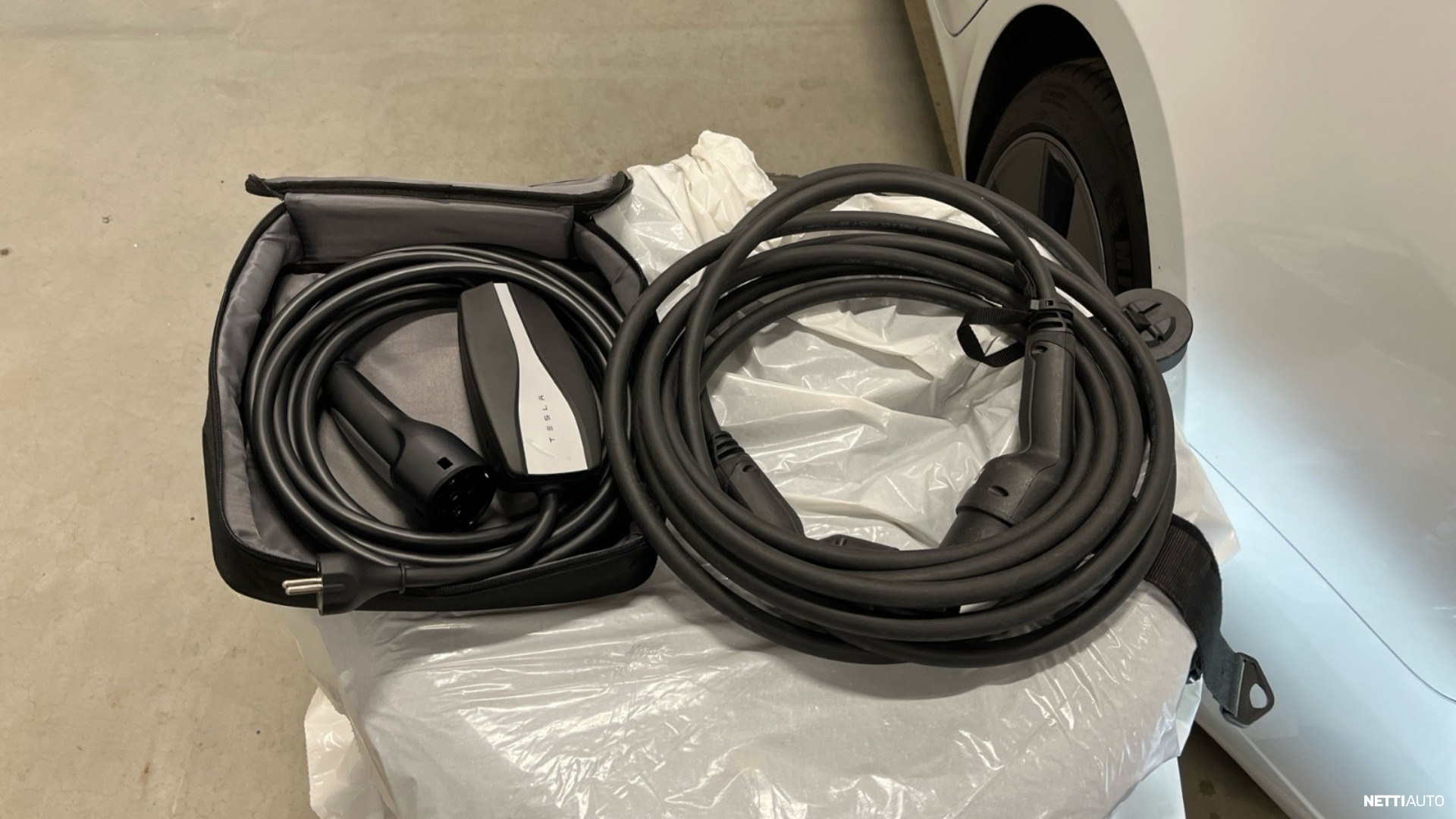 Tesla Model 3 2023, photo 6/8