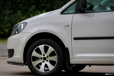 Volkswagen Caddy Maxi 2014, photo 4/20