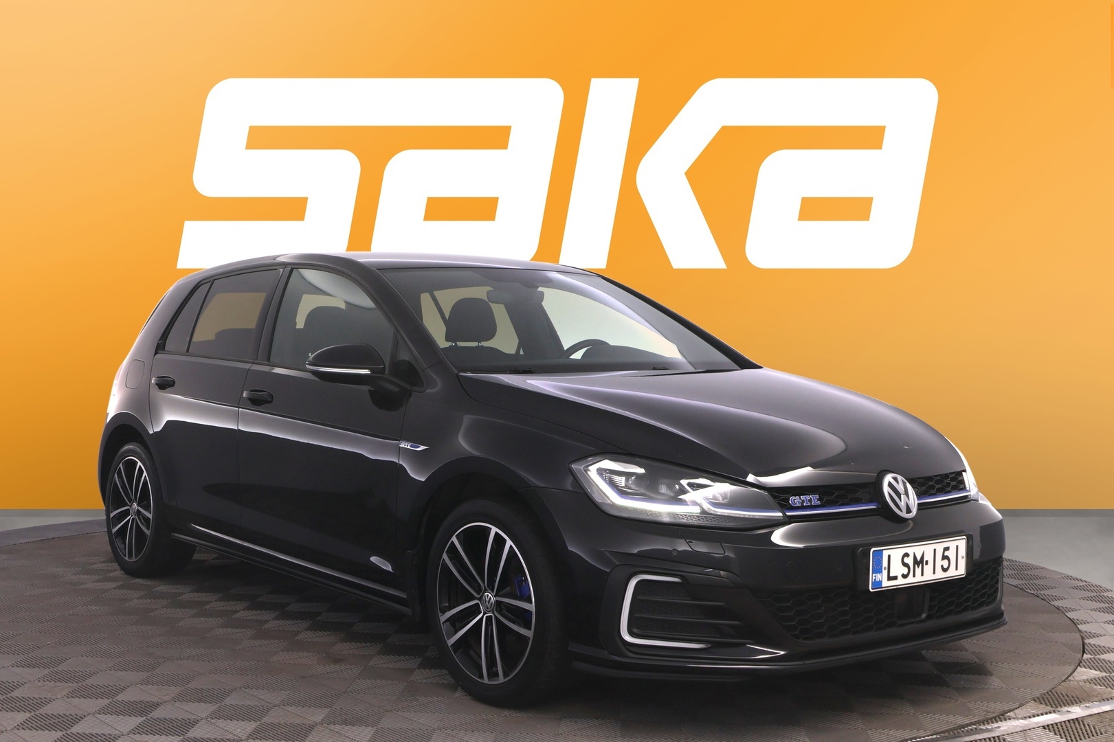 Volkswagen Golf GTE Plug-In Hybrid 150 kW (204 hv) DSG
