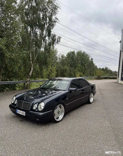 Mercedes-Benz E 1999, photo 1/5