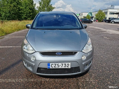 Ford S-MAX 2010, kuva 2/10