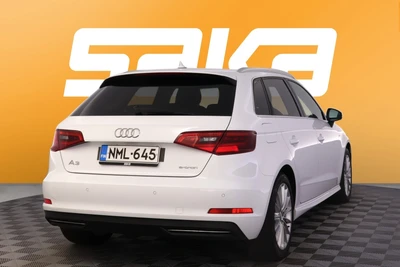 Audi A3 2016, photo 7/27