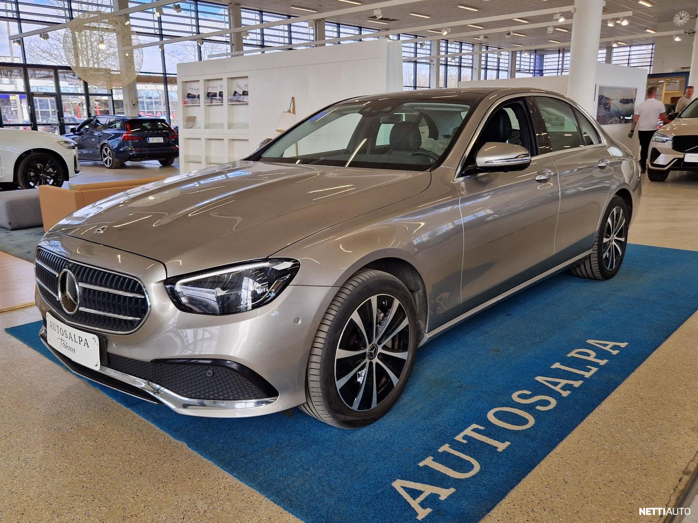 Mercedes-Benz E