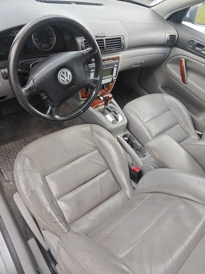 Volkswagen Passat 2004, kuva 3/5