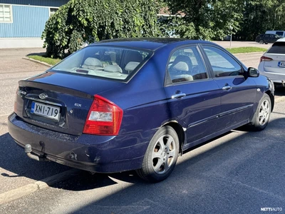 Kia Cerato 1,6 LX Sedan 4D 2006, kuva 3/5
