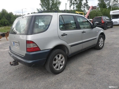 Mercedes-Benz ML 270 CDI 2000, photo 3/14